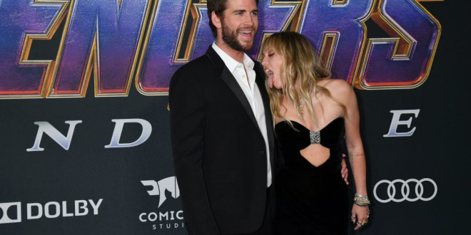 Miley Cyrus Is “Freakishly Obsessed” With Husband Liam Hemsworth